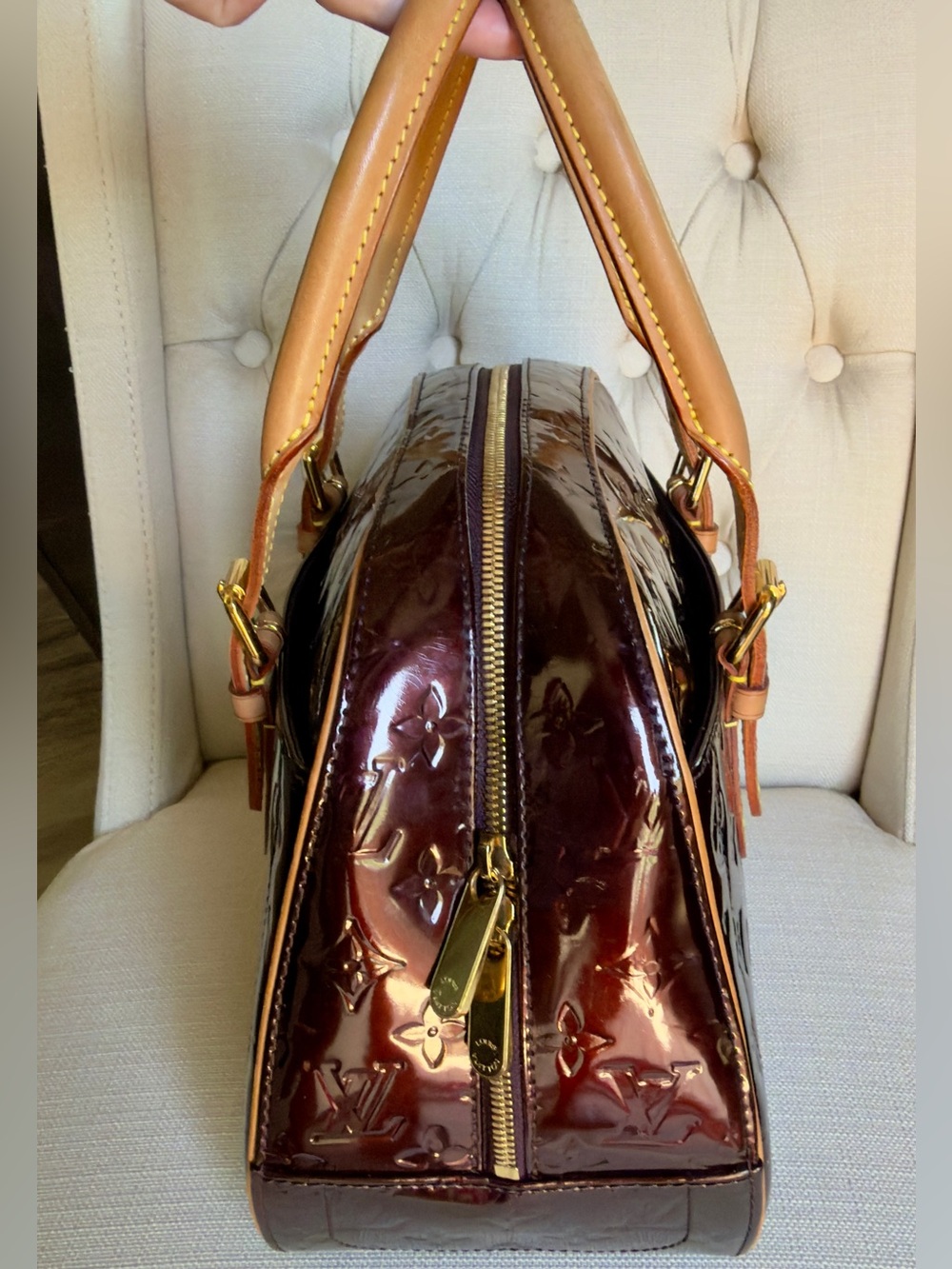 Louis Vuitton Summit Drive in Amarante Vernis Patent Leather Monogram Tote Bag - Picture 3 of 13